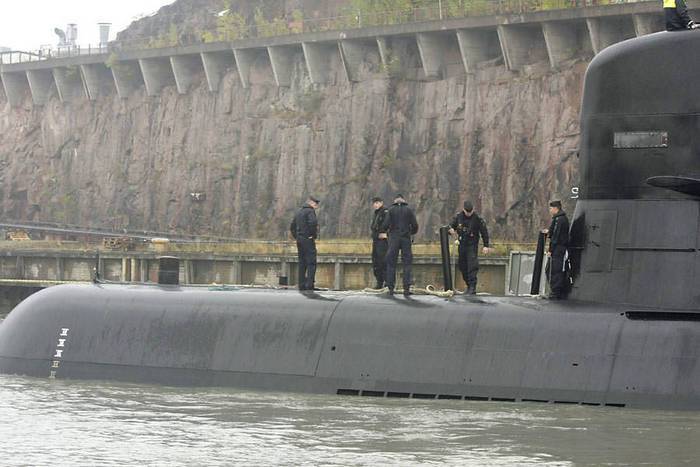 瑞典国防部在哥特兰岛返回潜艇基地