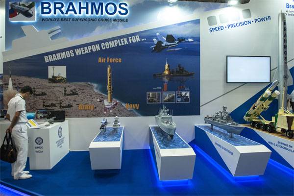 India "upgrade" BrahMos. What is the radius of destruction of targets by these missiles?