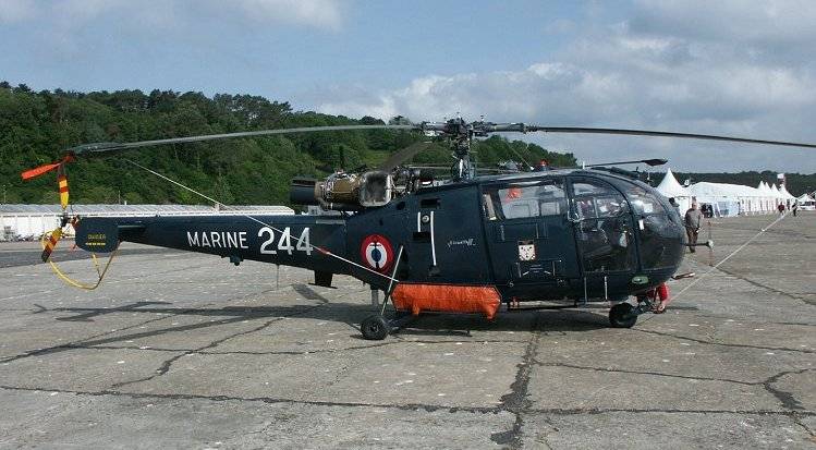 Forças Armadas francesas substituirão helicópteros Alouette III por veículos civis alugados