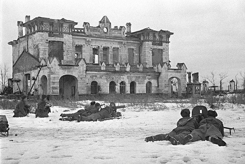 Día de la liberación completa de Leningrado desde el bloqueo fascista.