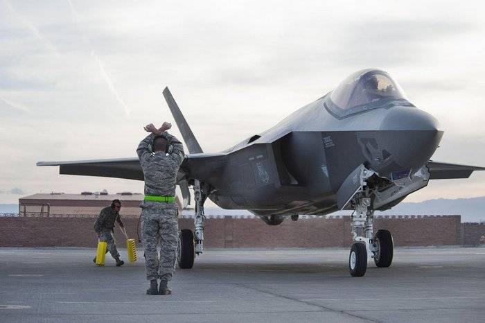 Pentagon: Half F-35 not ready for battle