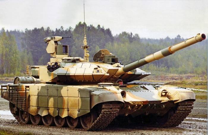 Nos EUA, compararam o Abrams, o T-90 e o chinês Type-99.