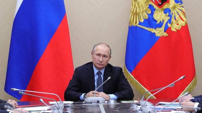 Putin verlieh drei Militäreinheiten Ehrentitel