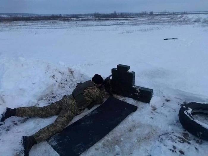 En la región de Járkov, Ucrania comenzó a recoger reservistas.