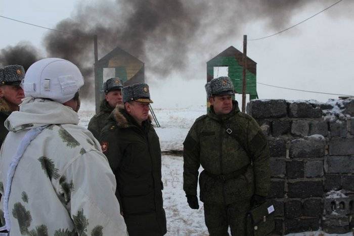 В Сибирском федеральном округе началась проверка войск