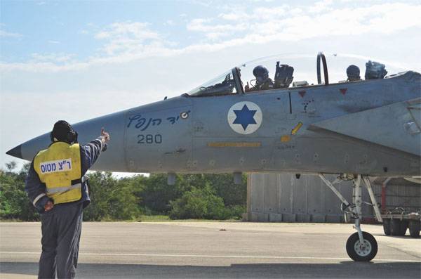 La difesa aerea siriana ha abbattuto un aereo dell'aeronautica militare israeliana