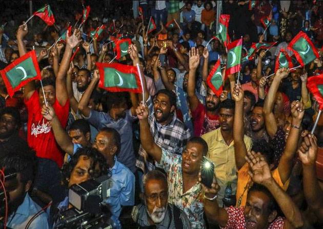 L'Inde envisage une intervention militaire aux Maldives