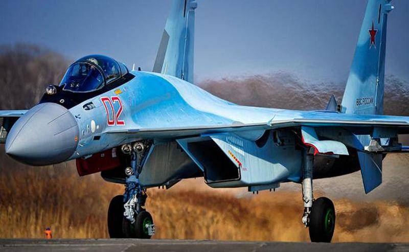 En el Su-35 experimentando tecnología de quinta generación
