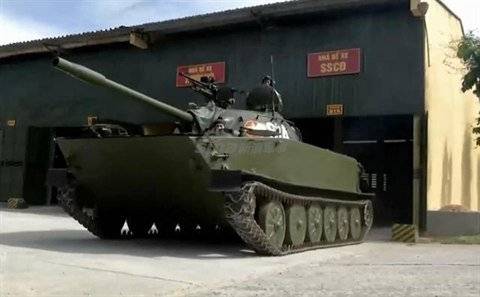 Le char de type 63, qui a trouvé la guerre avec les États-Unis, sert toujours dans l'armée vietnamienne