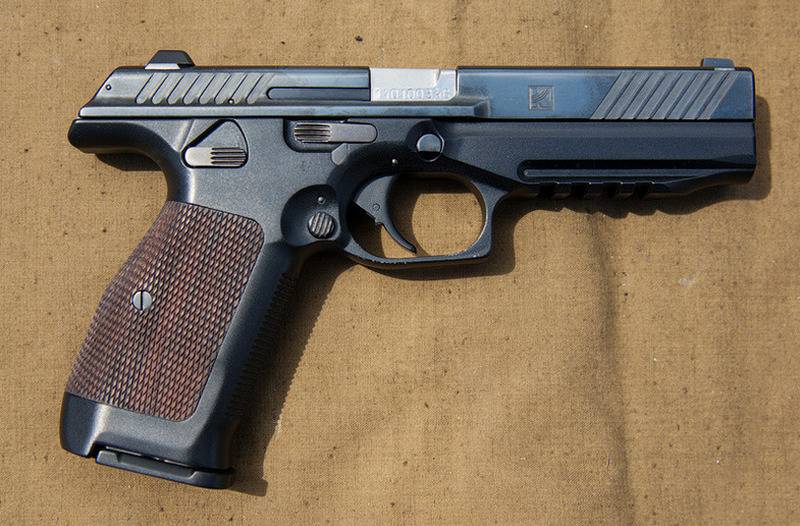 "Kalashnikov" anunció el inminente lanzamiento de la producción en serie de una pistola Lebedev
