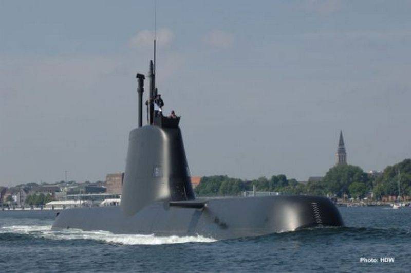 Turkish shipyards laid the third Type-214 class naval submarines