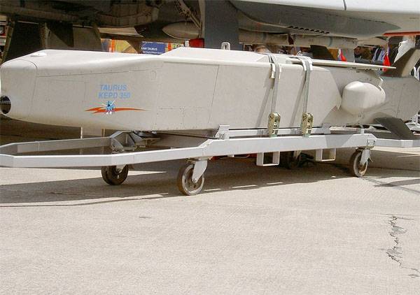 Seoul mengumumkan kesiapannya untuk memperoleh lusinan rudal anti-bunker