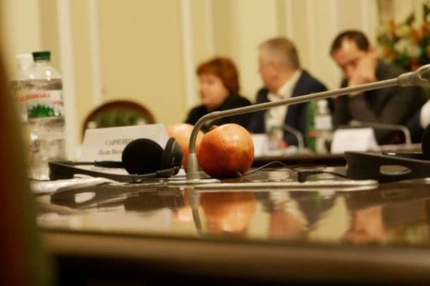 Savchenko chegou a Rada com granadas