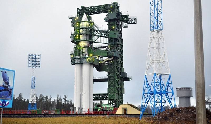 Roskosmos gastará más de 1,5 mil millones de rublos en un boceto de un cohete superpesado