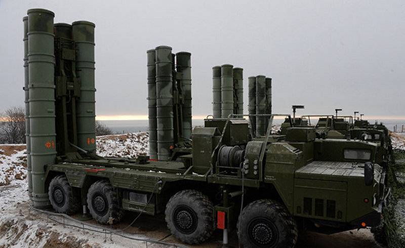 미국은 S-400 구매에 대한 제재로 터키를 위협하고 있습니다. 터키어 댓글