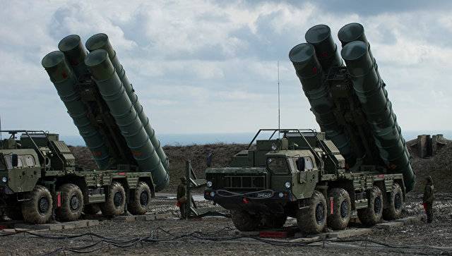 모스크바와 앙카라는 S-400 방공 시스템의 가격과 인도 날짜에 합의했습니다.