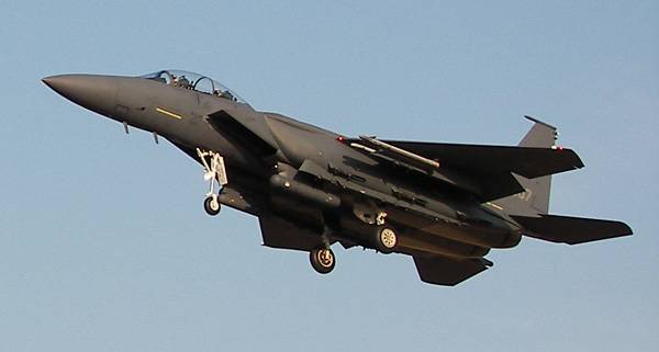 In South Korea, the F-15 fighter crashed into the mountain