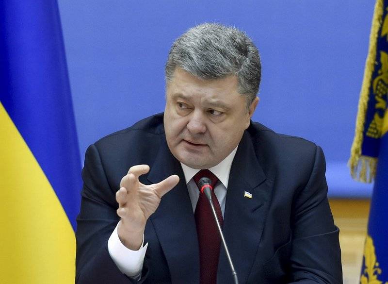 "Sahipleri" takiben. Poroshenko yaptırım uyguladı