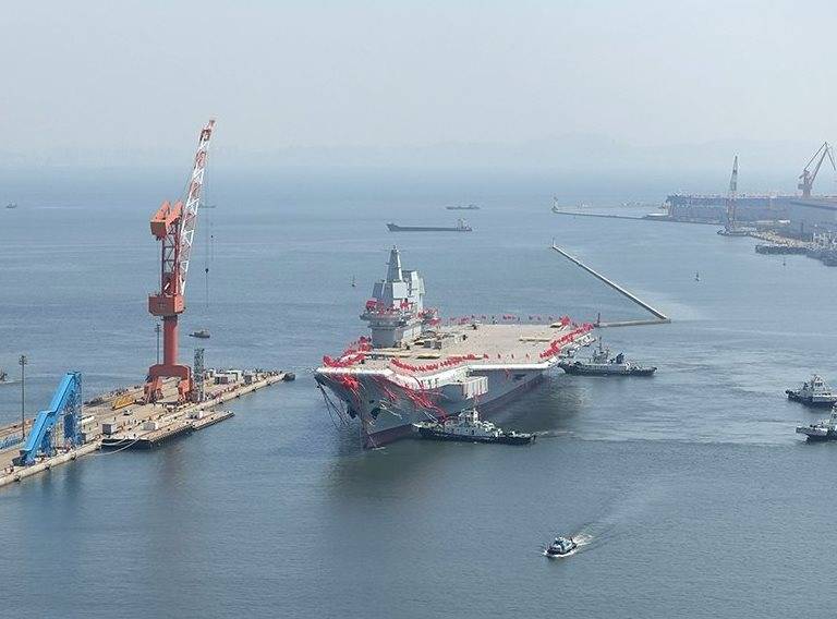 La Chine commence à tester un nouveau porte-avions