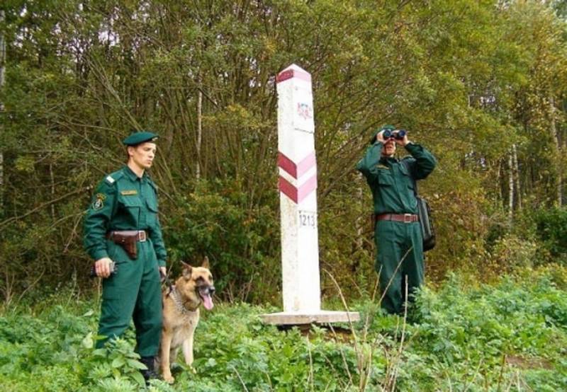 Y no se estaba escondiendo. Las Fuerzas Armadas de Letonia "descubrieron" un dragaminas ruso cerca de la frontera