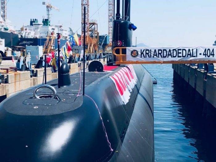 Indonesia received the second submarine of the project DSME1400