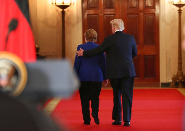 Wie interagiere ich mit Putin? Trump fragte Merkel