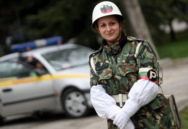 Défilé militaire à Sofia, dédié à la Journée de la bravoure et à l'anniversaire de la naissance de 140 de la création de l'armée nationale bulgare