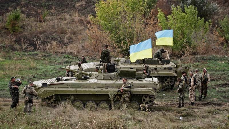 Upaya untuk menerobos Angkatan Bersenjata Ukraina di dekat Gorlovka. Kerugian di kedua sisi