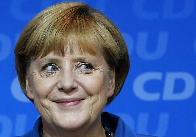 Ela descobriu o segredo do sinal aberto. Merkel encontrou uma maneira de resolver o conflito no Donbass