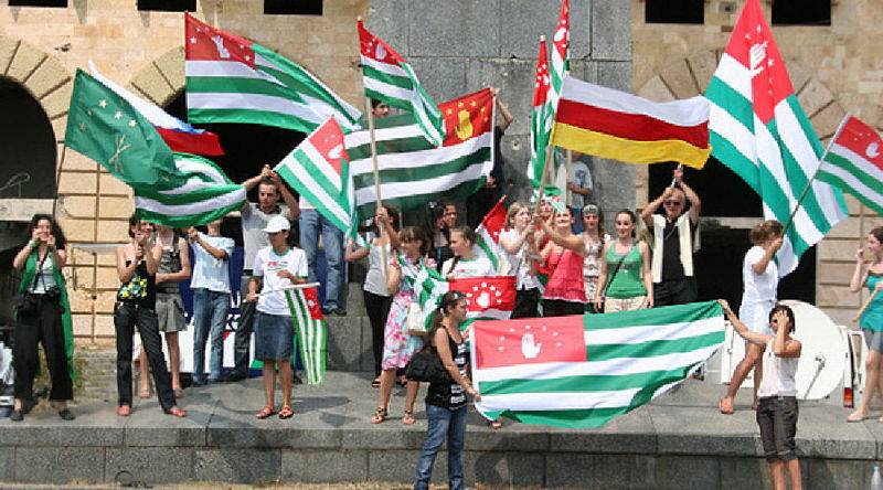 Resimen kami telah tiba! Suriah mengakui kemerdekaan Abkhazia dan Ossetia Selatan