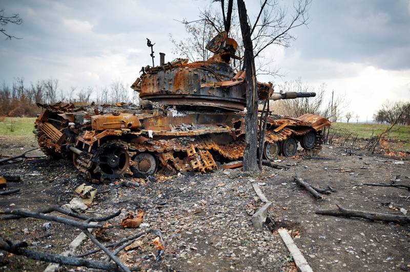 Новый скандал на Украине: вещи погибших солдат обнаружены в скотомогильнике