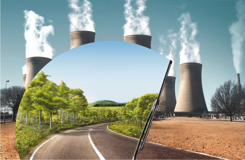 Грязная нефть против чистых технологий