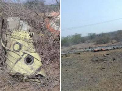 Um avião militar caiu na Índia. O piloto morreu