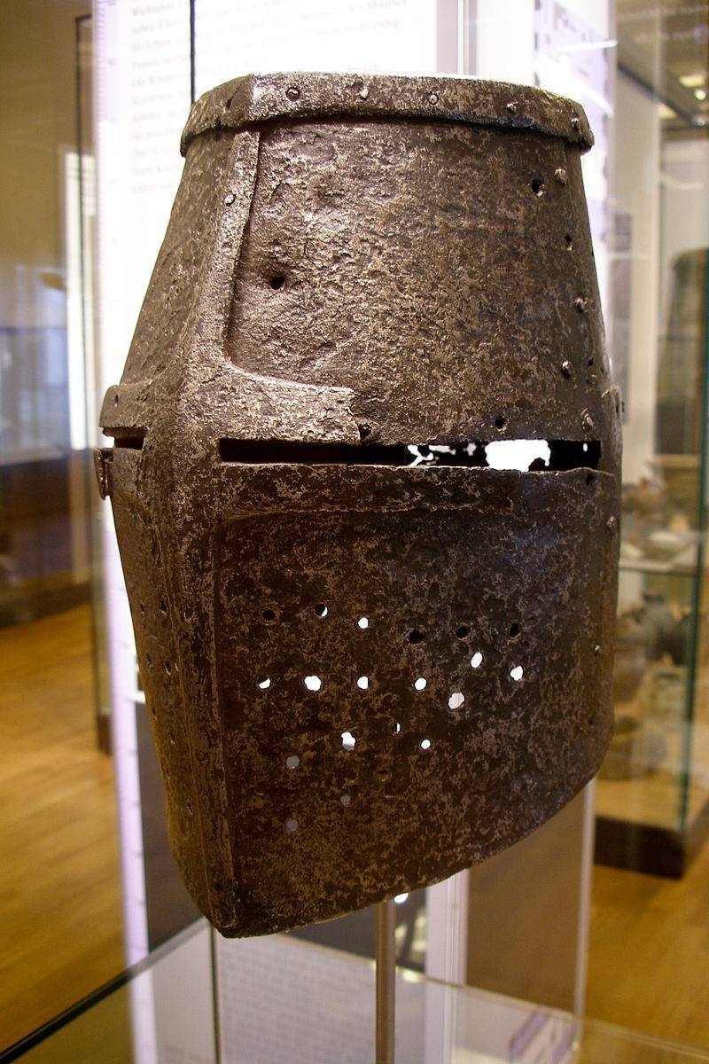 1528188862 7. berlin muzky ancient german armour helmet