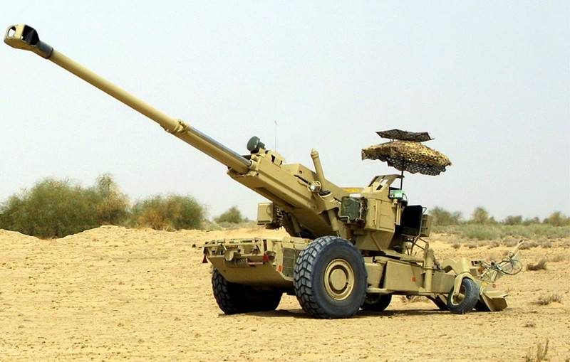 India voltooide tests van de 155 mm gesleepte houwitser FH-77B "Dhanush"