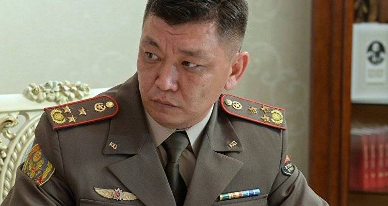 किर्गिस्तान गणतंत्र को रूसी वायु रक्षा प्रणालियों और हेलीकॉप्टरों की आपूर्ति के मुद्दे का अध्ययन कर रहा है