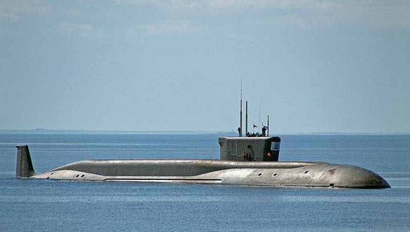 Çin medyasına Rus "Borey" "dünyanın en kötü teknesi" adını verdi.