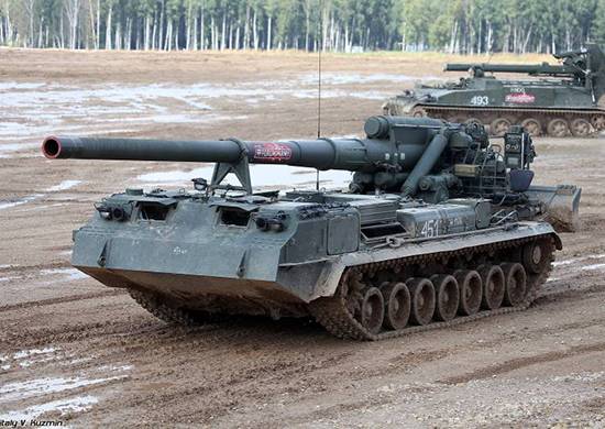 Artilerii din Districtul Militar Central au primit noi tunuri autopropulsate „Malka”