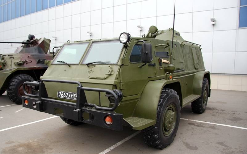 Kementerian Pertahanan sedang menguji ambulans baru berdasarkan Vodnik