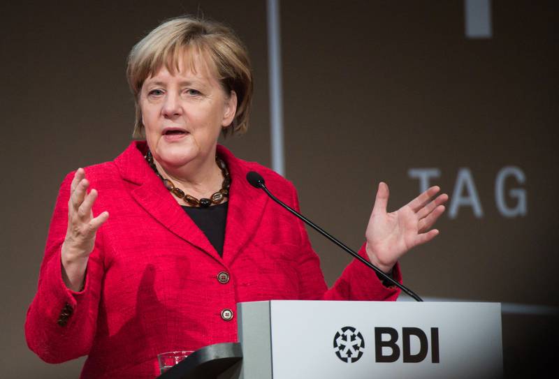 La razón - la crimea y el donbass. Merkel instó a aumentar el gasto de defensa de la OTAN