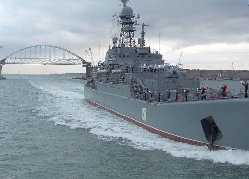 キエフ：ロシアはアゾフ海の全水域を占領している
