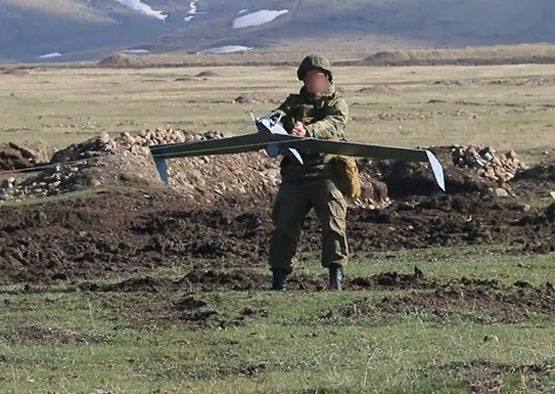 आर्मेनिया में क्या हुआ: मीडिया - आरएफ सशस्त्र बल के 102 बेस के सैन्य कर्मियों के अजीब अभ्यास के बारे में