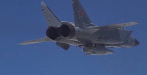 Testy „Sztyletu”. Imponujący materiał z MiG-31 i Tu-22M3