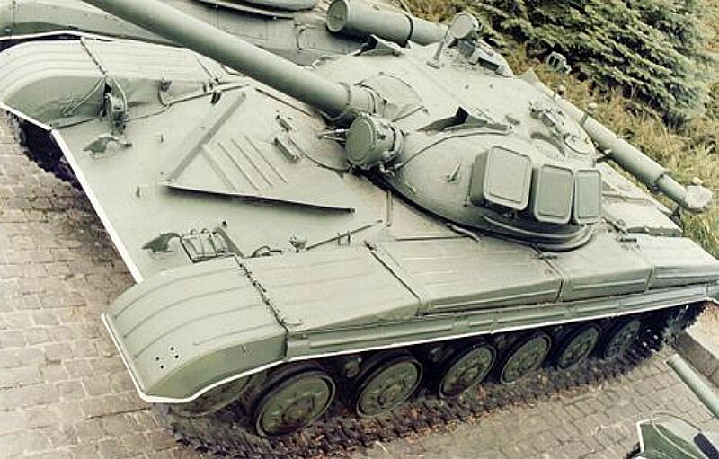 Tanques de cañones soviéticos