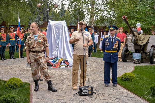 En la región de Moscú abrió un monumento nacional a los cadetes de Kolomna.