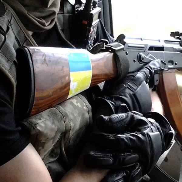 De nationella bataljonerna delade inte kartor över minfält: undergräver BMP för Ukrainas väpnade styrkor på en ukrainsk gruva
