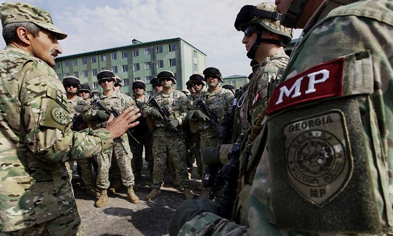 Forțele de menținere a păcii georgiene „s-au distins” în Afganistan