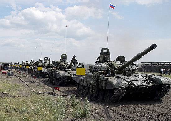 Boelgakov: Rusland leidt in het aantal gepantserde voertuigen dat aan de troepen wordt overgedragen