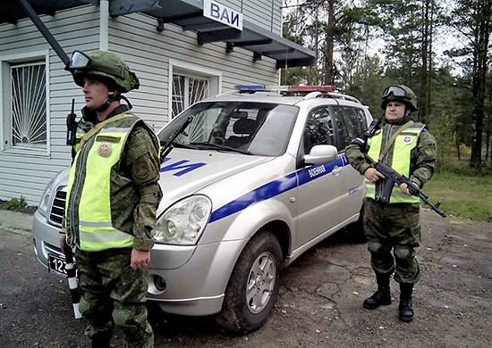 Автомобили Минобороны оснастят датчиками ГЛОНАСС