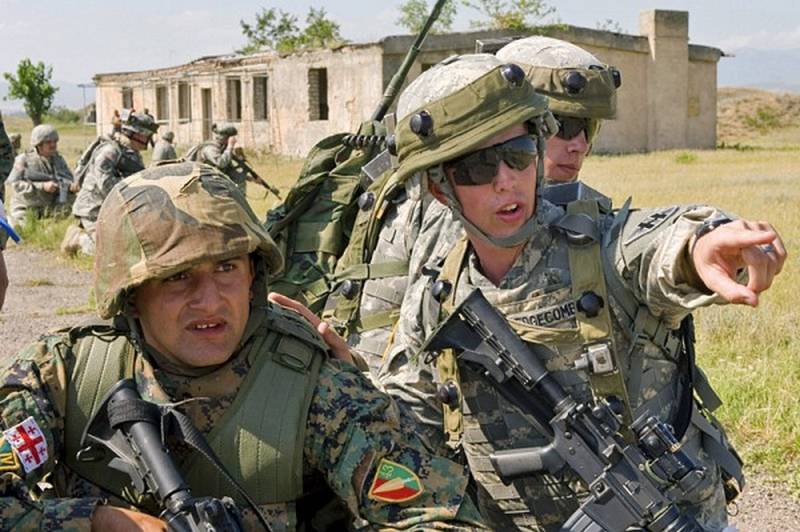 Het leger bij de oefeningen in Georgië werkte het scenario van "bevrijding van het grondgebied" uit